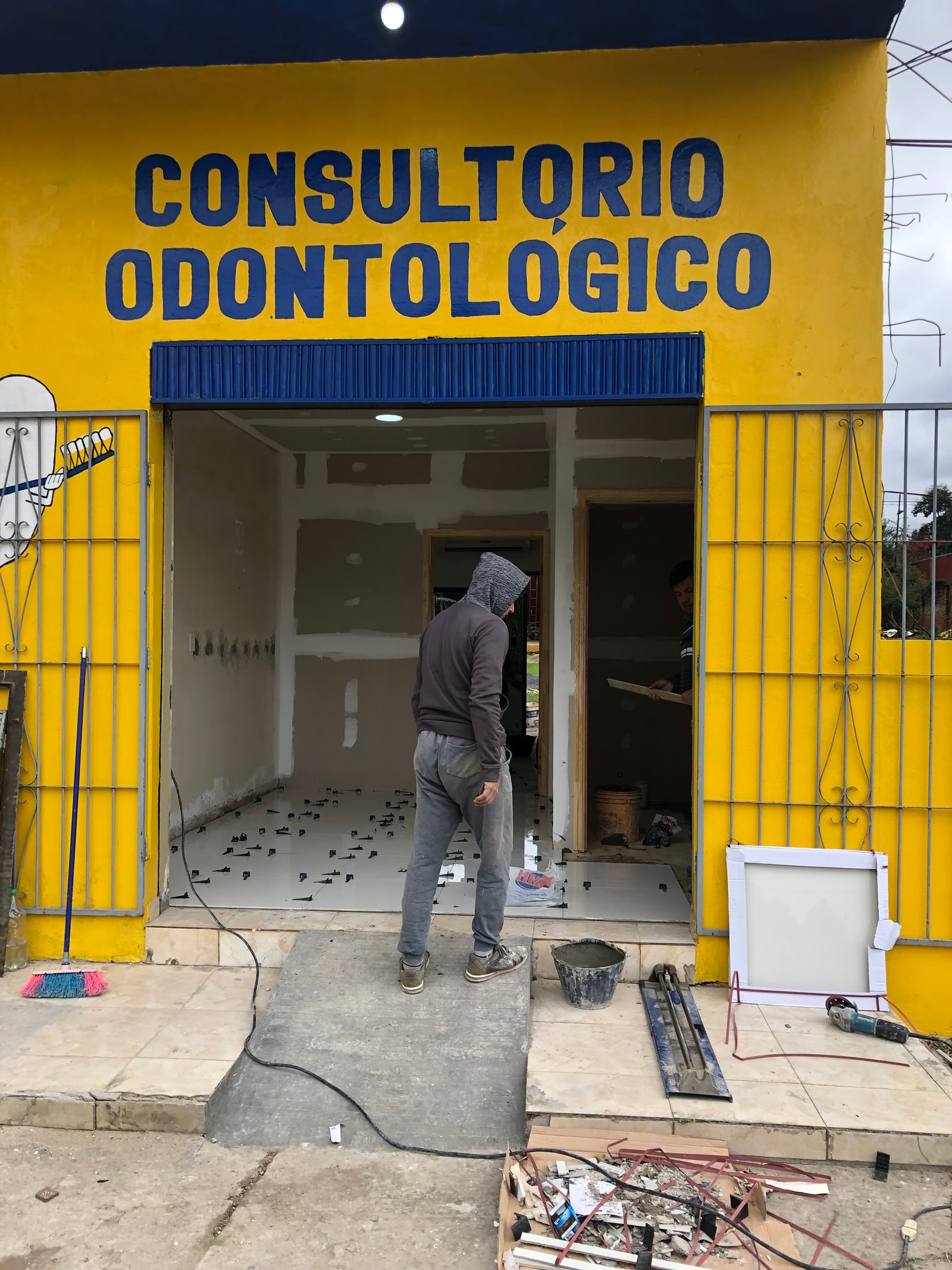 Consultorio odontológico - San Lorenzo - obra de OGA Constructora en San Lorenzo