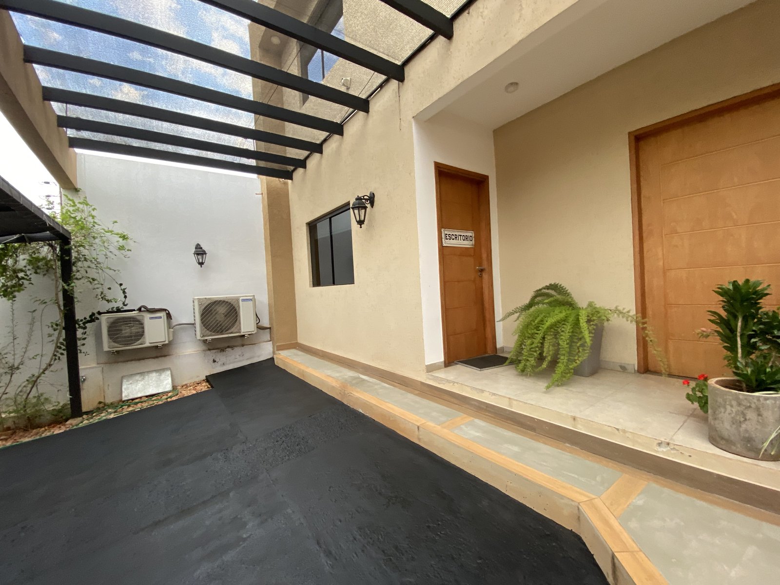 Ambiente interior terminado de la vivienda - OGA Constructora
